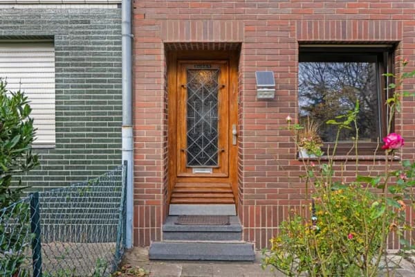 Immobilie in Hürth - Ein Haus, viele Möglichkeiten – vielseitiges Wohnen in attraktiver Hürther Lage - Bild 3