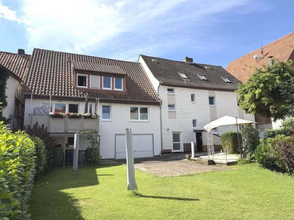 Immobilie in Grebenstein - Gepflegtes Mehrparteienhaus als Kapitalanlage oder zur Eigennutzung in Grebenstein - Bild 1
