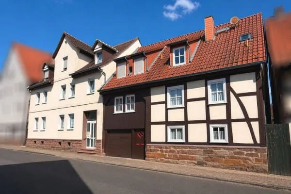 Immobilie in Grebenstein - Gepflegtes Mehrparteienhaus als Kapitalanlage oder zur Eigennutzung in Grebenstein - Bild 2