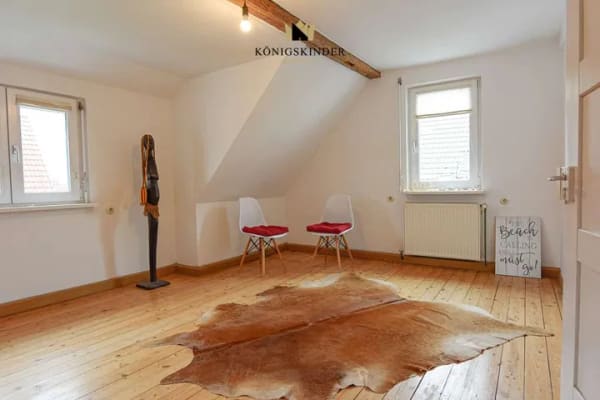 Immobilie in Weinstadt - Altbaucharme trifft Wohnkomfort – Großzügiges Einfamilienhaus in Weinstadt-Großheppach - Bild 0