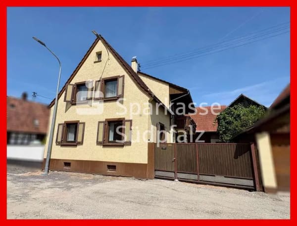 Immobilie in Berg (Pfalz) - Tradition trifft Potenzial - Haus mit Scheune und Nebengebäude - Bild 0
