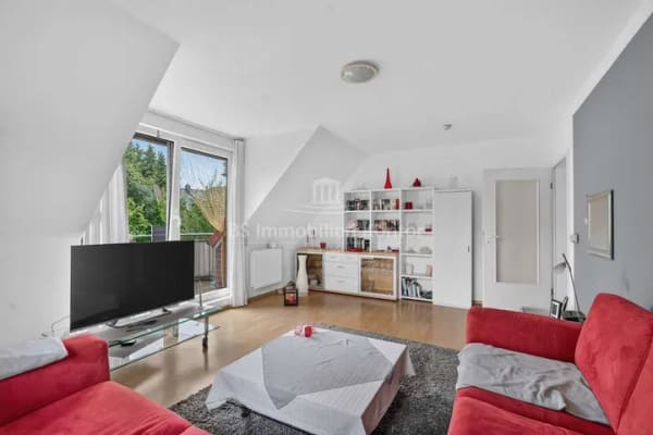 Immobilie in Papenburg - Untenende, Nähe BBS - OG Wohnung mit Balkon, Carport, Geräteraum und gr. Stauraum im DG - Bild 0