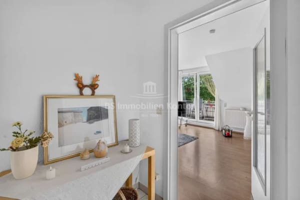Immobilie in Papenburg - Untenende, Nähe BBS - OG Wohnung mit Balkon, Carport, Geräteraum und gr. Stauraum im DG - Bild 1
