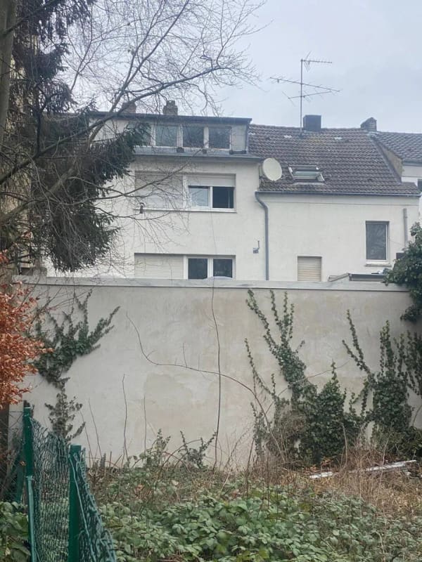 Immobilie in Mönchengladbach - ssnierungsdedürftiges Objekte / Abriss-Objekte in Mönchengladbach Stadtmitte - Bild 2
