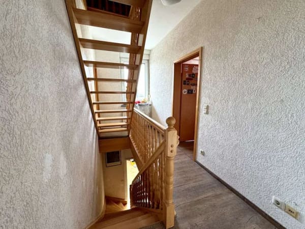 Immobilie in Jüchen - Familienfreundliches Reihenmittelhaus mit viel Platz in Hochneukirch - Bild 2