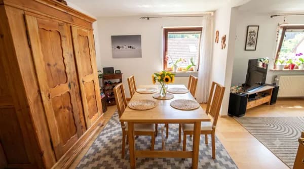 Immobilie in Dossenheim - Großzügiges Zweifamilienhaus mit Garten, 2 Wohneinheiten & Carport – Perfekt für Mehrgenarationen - Bild 4