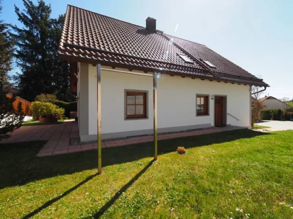 Immobilie in Fahrenzhausen - Endlich Platz zum Leben - ein Zuhause für Familien, die mehr wollen - Bild 2