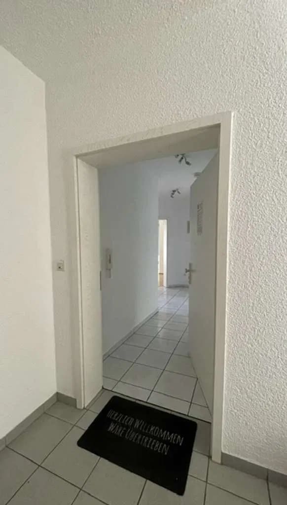 Immobilie in Henfenfeld - 3-Zimmer-Eigentumswohnung mit Balkon & Aussicht – ruhig gelegen in Henfenfeld  ohne Makler - Bild 4