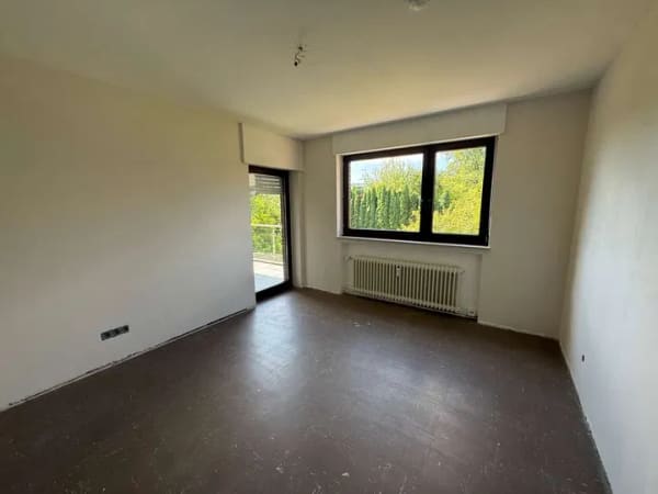 Immobilie in Werther - 4-Zimmer-Wohnung  mit  Gestaltungsspielraum in Werther - Bild 2