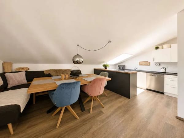 Immobilie in Grünstadt - Ruhig gelegen, liebevoll modernisiert, nachhaltig aufgewertet – 3-Zimmer-Wohnung als Kapitalanlage! - Bild 2
