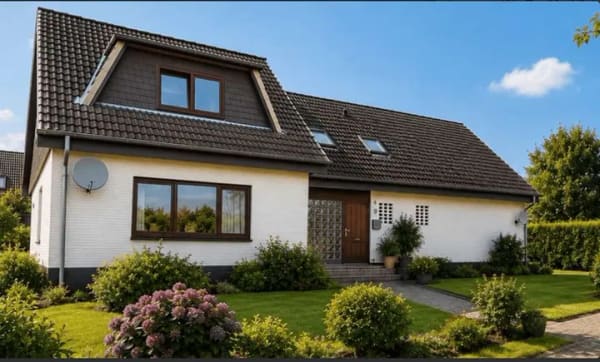 Immobilie in Pronstorf - Charmante 5-Zimmer-Wohnung mit Gartenidyll - Bild 0