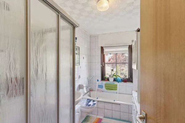 Immobilie in Bad Belzig - FAMILIENHEIM NAHE BAD BELZIG- GROßES GEPFLEGTES PACHTGRUNDSTÜCK - Bild 3