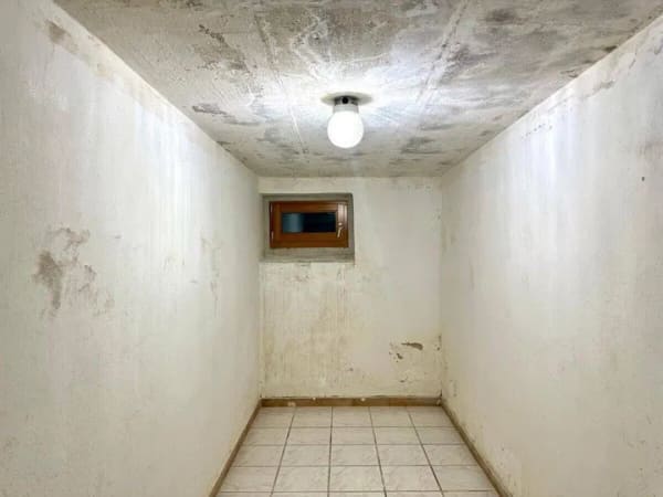 Immobilie in Ferdinandshof - HORN IMMOBILIEN ++ Einfamilienhaus, voll unterkellert mit Garage, Ferdinandshof - Bild 3