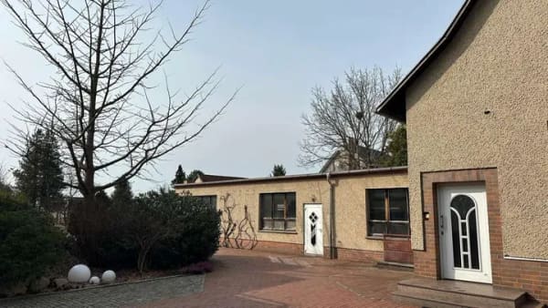 Immobilie in Guben - Das Komplettpacket! Haus+Mietwohnung+Werkstatt+Garage+großes Grundstück - Bild 3