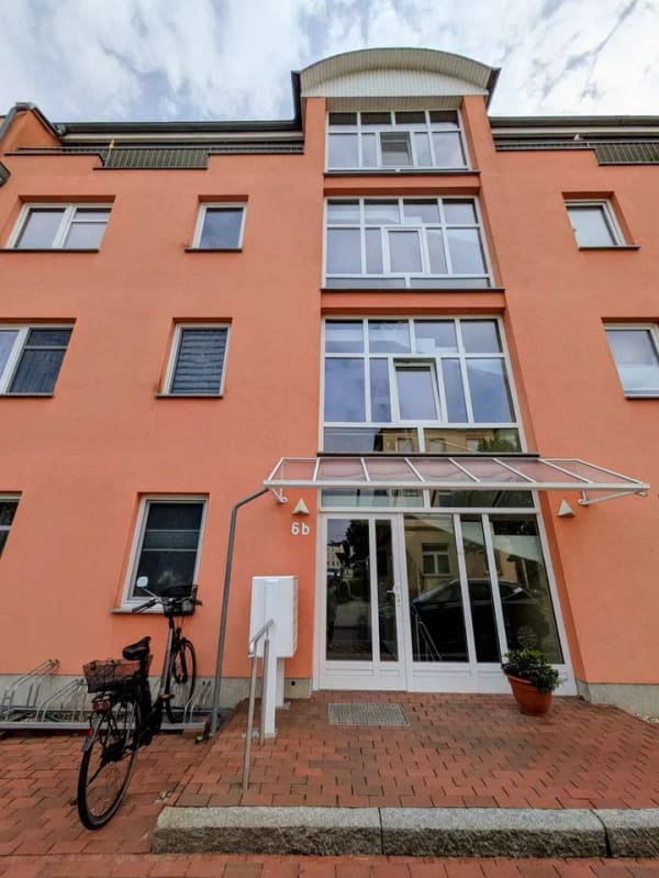 Immobilie in Malchow - Helle Wohnung mit Balkon im Herzen von Malchow - Bild 0