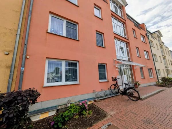 Immobilie in Malchow - Helle Wohnung mit Balkon im Herzen von Malchow - Bild 1