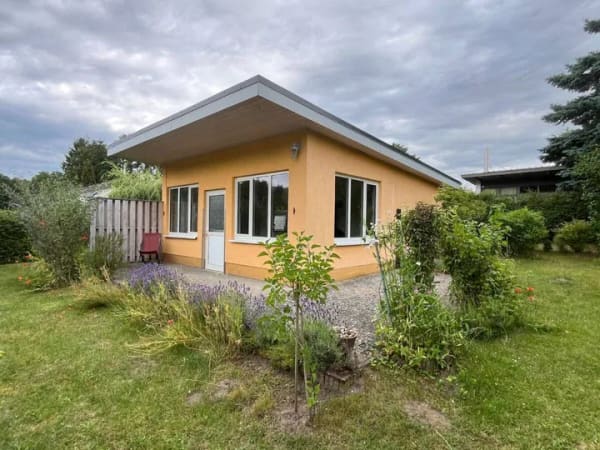 Immobilie in Basedow - Sofort nutzbar: Gepflegtes Ferienhaus am Malchiner See - Liegeplatz - Süd-Westterrasse.... - Bild 0