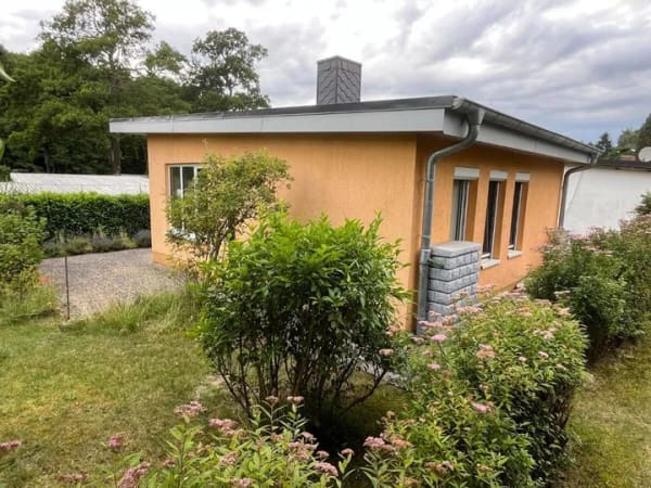 Immobilie in Basedow - Sofort nutzbar: Gepflegtes Ferienhaus am Malchiner See - Liegeplatz - Süd-Westterrasse.... - Bild 2