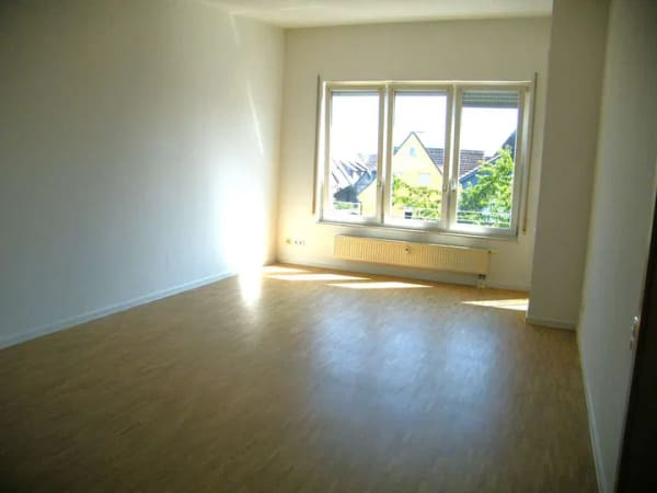 Immobilie in Erligheim - pfiffige Seniorenwohnung  in sehr guten & ruhiger Wohnlage in Erligheim - barrierefrei - Aufzug - Bild 0
