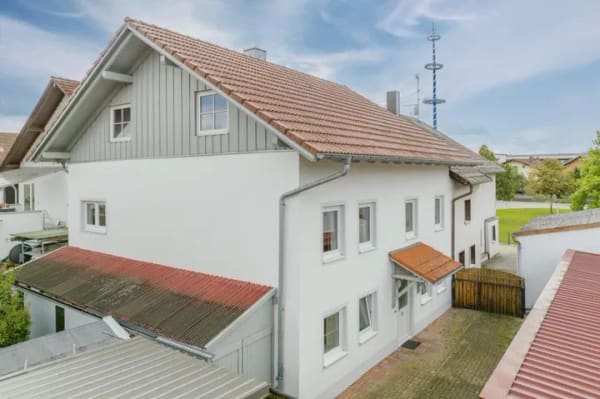 Immobilie in Pfarrkirchen - Doppelhaushälfte in Pfarrkirchen - Bild 1