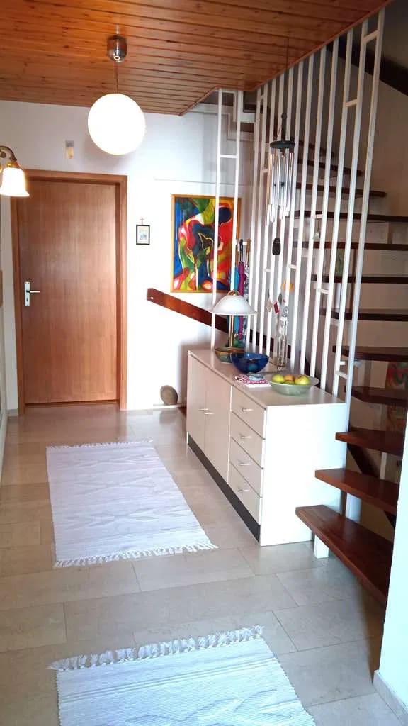 Immobilie in Kriftel - Familienfreundliches Reihenmittelhaus mit Südwestgarten in Kriftel – provisionsfrei von privat - Bild 2