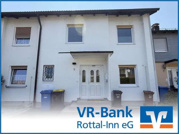 Immobilie in Simbach - Wohnliches Reihenhaus mit Garage in zentrumsnaher Stadtlage in Simbach am Inn - Bild 0