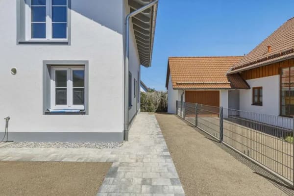Immobilie in Raisting - Stilvolle Dachgeschosswohnung in ruhiger Wohnlage von Raisting - Bild 2