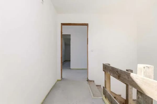 Immobilie in Raisting - Stilvolle Dachgeschosswohnung in ruhiger Wohnlage von Raisting - Bild 4