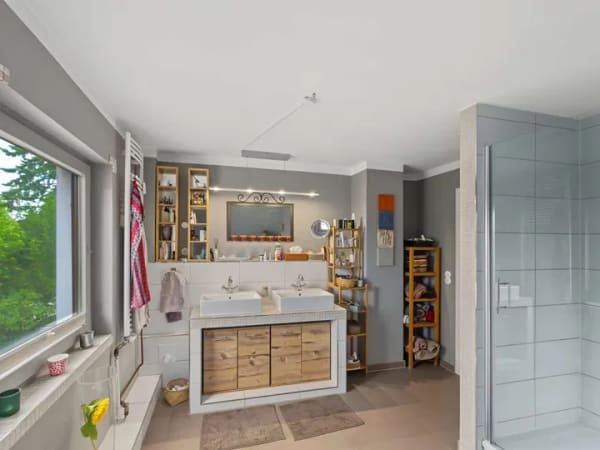 Immobilie in Trittau - Charmante Maisonettewohnung mit großzügiger Dachterrasse in ruhiger Sackgassenlage von Trittau - Bild 3