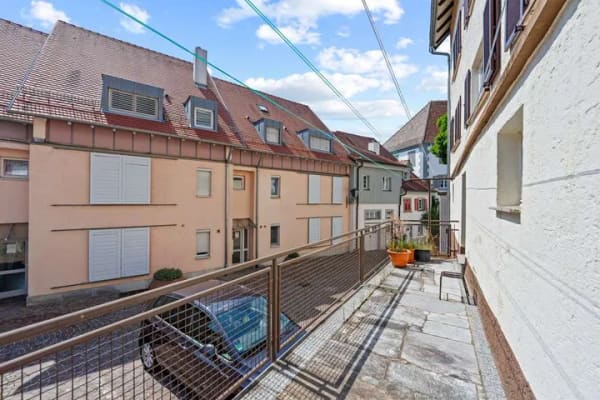 Immobilie in Engen - Wohnen mit Charakter: Charmante 2,5 Zimmer Wohnung in der historischen Altstadt von Engen - Bild 2