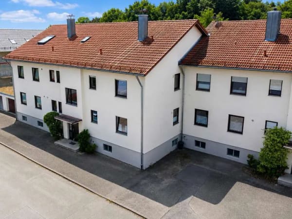 Immobilie in Wörthsee - WÖRTHSEE-ETTERSCHLAG: 2-ZIMMER-WOHNUNG MIT GARTEN & HOBBYRAUM - Bild 0