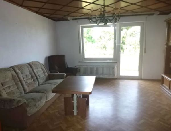 Immobilie in Bad Vilbel - Für Eigennutzer und Anleger: perfekt aufgeteilte 3-Zimmer-ETW mit Blick ins Grüne ! - Bild 3