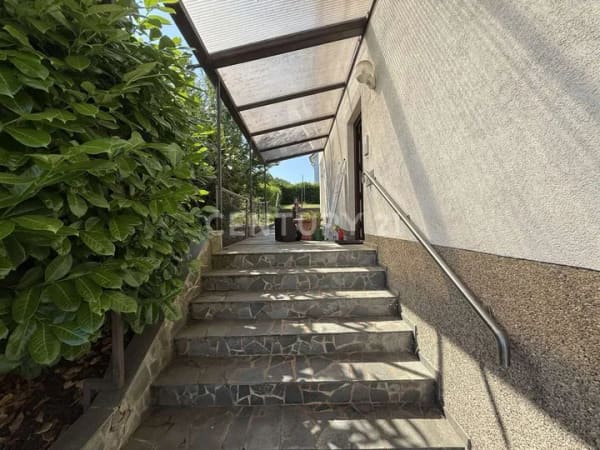 Immobilie in Nalbach - Vom Sandkasten bis zum Teenager-Reich: Das Zuhause, das Ihr Familienleben einfach mitmacht! - Bild 4