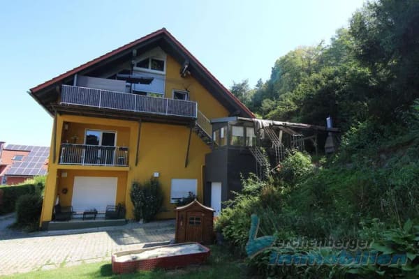 Immobilie in Landau an der Isar - Mehrfamilienhaus  mit 4 Wohneinheiten in zentraler Lage der Stadt Landau/Isar - Bild 2