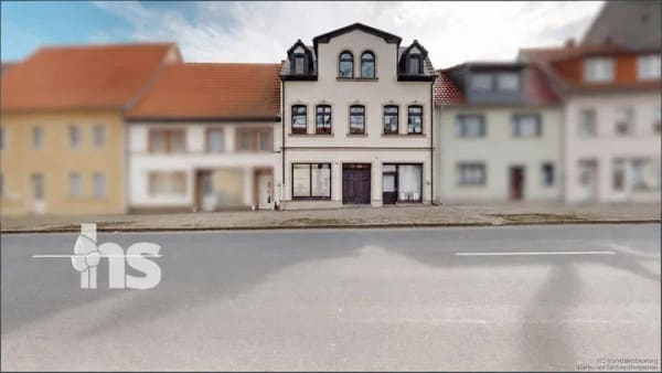 Immobilie in Lutherstadt Eisleben - PROVISIONSFREI: Denkmalgeschütztes Haus in Eisleben - Wohnen & Arbeiten unter einem Dach - Bild 0