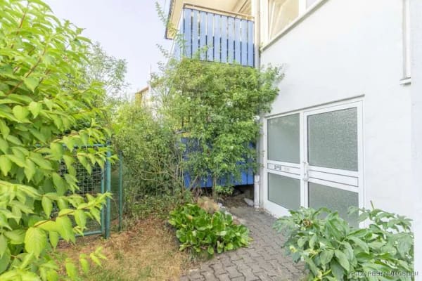 Immobilie in Bad Boll - Traumhafte Aussichten im neuen Zuhause! 
2,5 Zi. DG-Wohnung in Bad Boll zu verkaufen - Bild 3