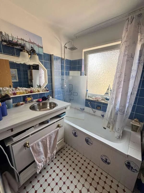 Immobilie in Lauffen am Neckar - VBU Immobilien - Sonnendurchflutete 3-Zimmerwohnung mit Süd-Ost-Balkon - Bild 1