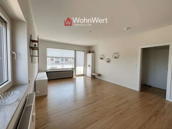 Immobilie in Seelze - Charmante 3 Zimmer Wohnung mit Balkon gepflegt, modernisiert und gut angebunden - Bild 1