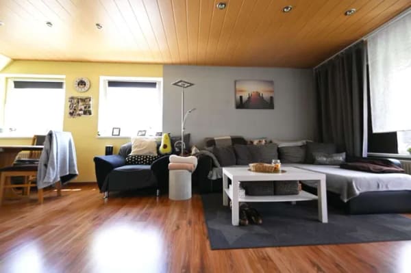 Immobilie in Dautphetal - Hell, geräumig & top geschnitten: 3-ZKB-Dachgeschosswohnung mit Balkon in Dautphetal-Mornshausen - Bild 1