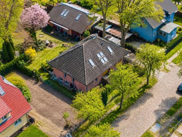 Immobilie in Falkensee - Schöne 2-Zimmer-Dachgeschosswohnung mit Terrasse im modernen Landhausstil in bester Villenlage - Bild 3