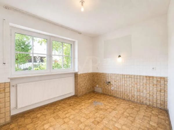 Immobilie in Halfing - Ein Stockwerk für Jeden - Große DHH mit Gartenidylle und Bachlauf - Bild 1