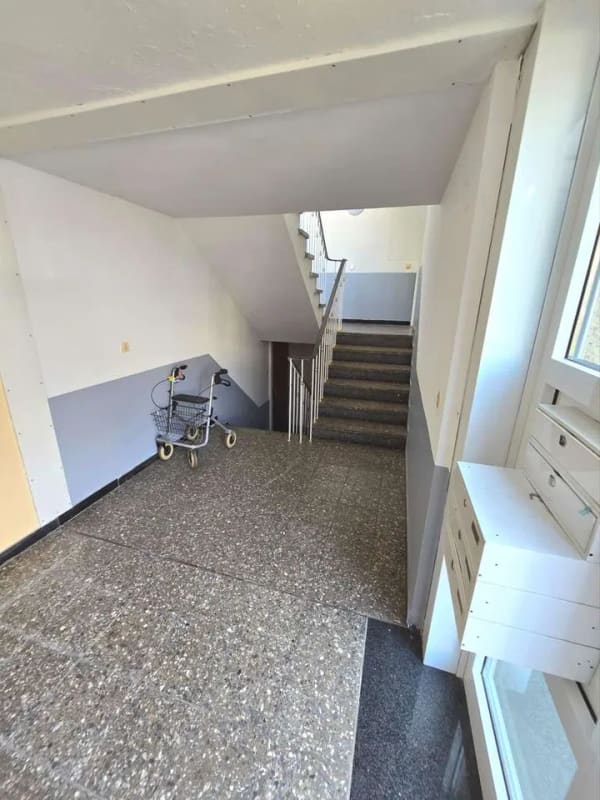Immobilie in Paderborn - Attraktive Kapitalanlage - MFH mit 8 Wohnungen in Schloß-Neuhaus - Bild 1