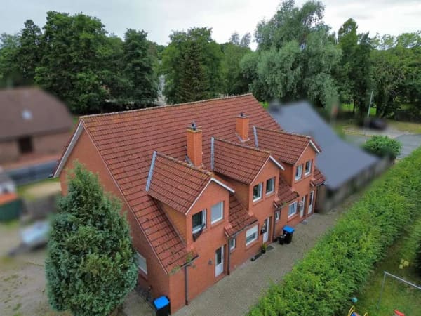 Immobilie in Ostrhauderfehn - Charmantes Reihenmittelhaus mit Terrasse  - Bild 1