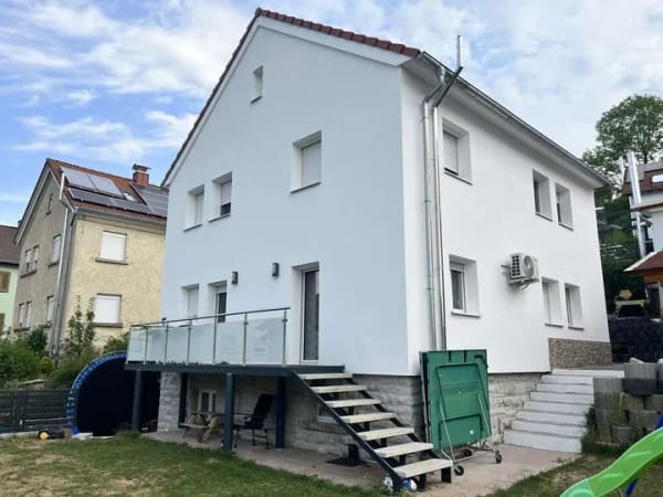 Immobilie in Grünsfeld - Kernsaniertes Wohnhaus mit hochwertiger Ausstattung, Doppelgarage, Carports u. großem Außenbereich - Bild 0