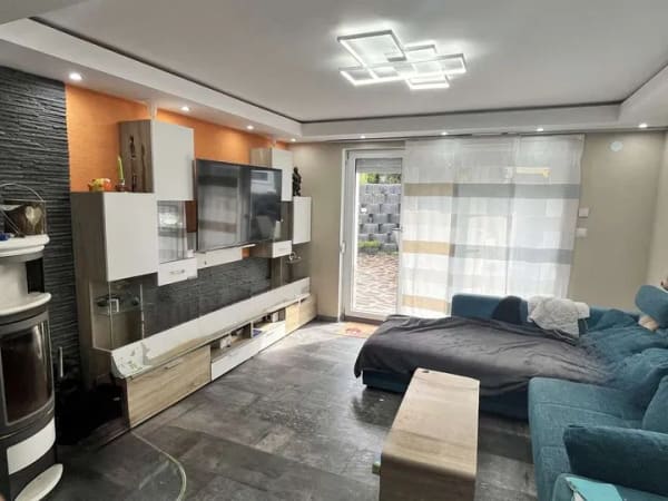 Immobilie in Grünsfeld - Kernsaniertes Wohnhaus mit hochwertiger Ausstattung, Doppelgarage, Carports u. großem Außenbereich - Bild 4