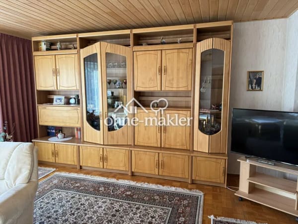 Immobilie in Uehlfeld - Großzügiges 2-/3- Familienhaus in ruhiger Lage mit flexiblen Nutzungsmöglichkeiten - Bild 4
