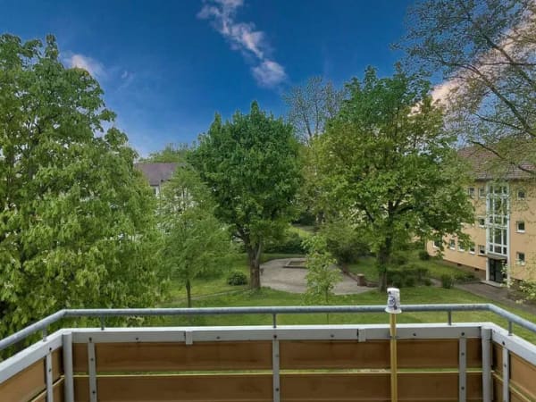 Immobilie in Ostfildern - Erbbaurecht: Geräumige 3-Zimmer-Whg., hell und ruhig gelegen - Bild 1