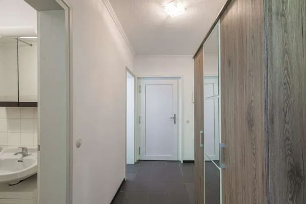 Immobilie in Wilhelmshaven - Charmante 1-Zimmer-Wohnung mit Teilmöblierung – ideal zur Kapitalanlage oder Eigennutzung - Bild 2