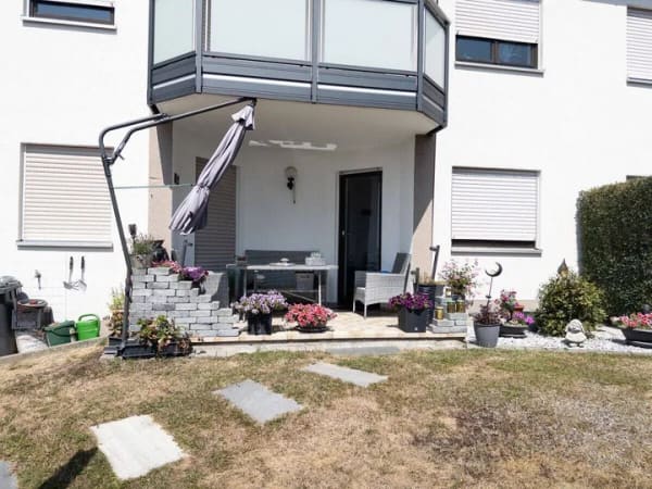 Immobilie in Monheim - Schöne Erdgeschosswohnung mit Garten und Garage ! - Bild 0