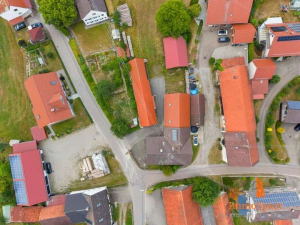Immobilie in Aichen - *** EIN- bzw. ZWEIFAMILIENHAUS MIT GÄSTEHAUS+WERKSTATT+GARAGEN+STADEL UVM! *** - Bild 3